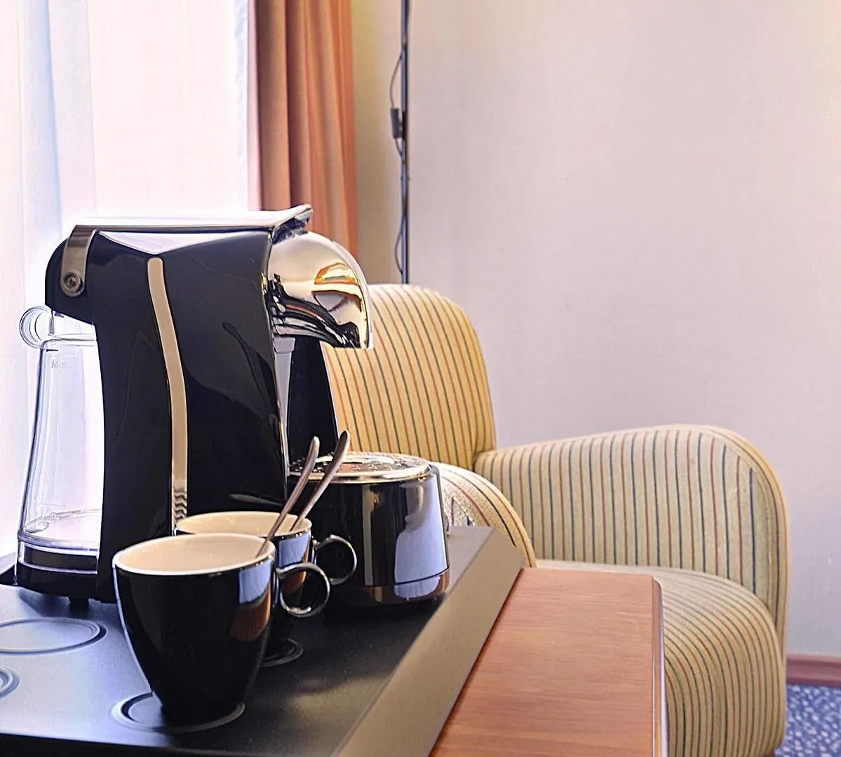 Van Der Valk Hotel Antwerpen 4*, Αμβέρσα
