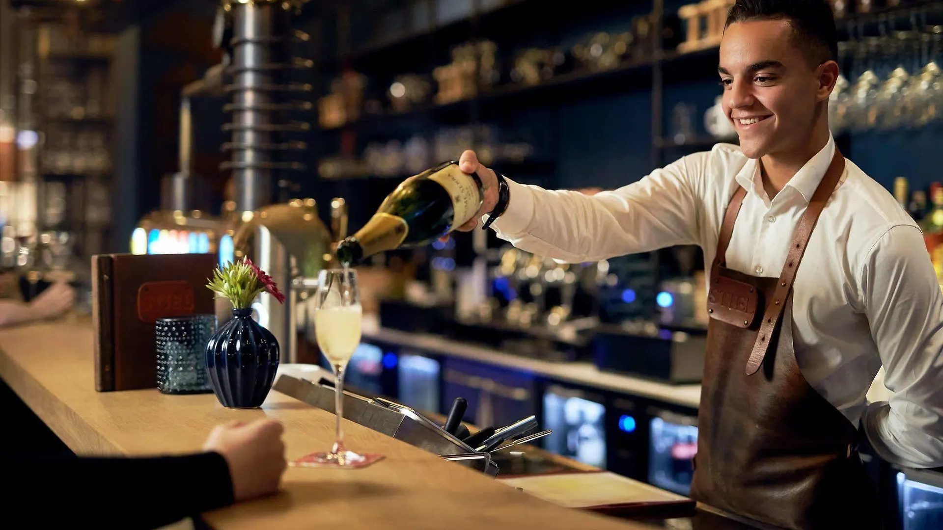 Van Der Valk Hotel Antwerpen 4*, Αμβέρσα